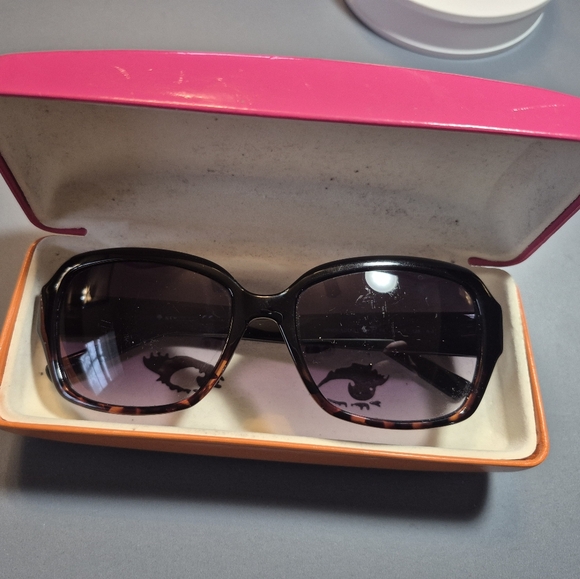kate spade Accessories - Kate Spade Winona Brown Sunglasses